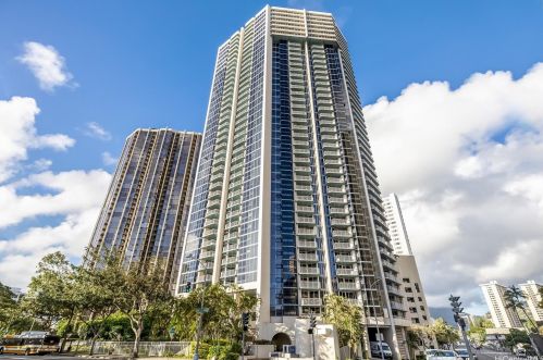 1212 Nuuanu Ave, Honolulu HI  96817-4021 exterior