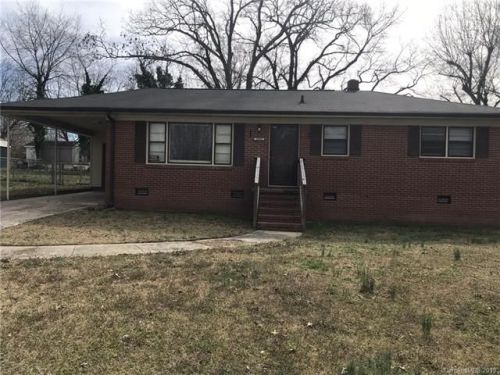 2319 Hedgewood Cir, Gastonia, NC 28052-5004
