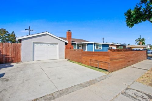 13532 Mulberry Dr, Whittier, CA 90605-2552