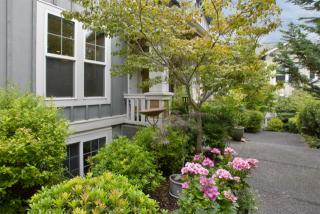 7720 Fairway Ave, Snoqualmie, WA 98065-9098