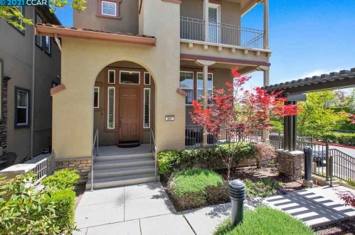 947 Ternura Loop, Milpitas, CA 95035-8655