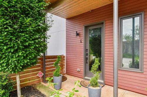 292 Gordon Ave, Atlanta, GA 30307-2314