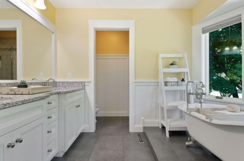 15787 Highview Dr, Saint Paul MN  55124-7011 exterior