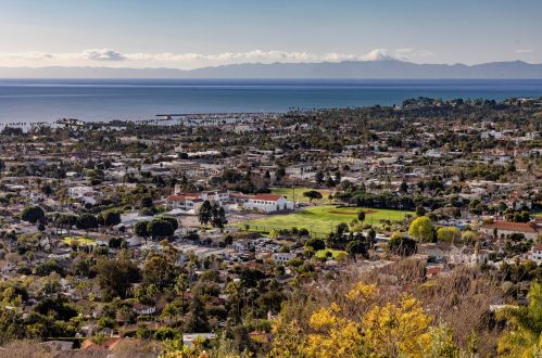1005 Roble Ln, Santa Barbara, CA 93103-2045