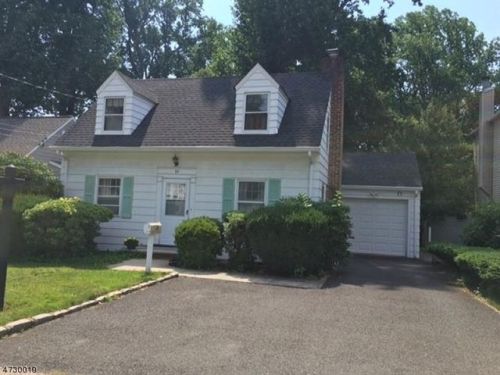 97 Lyons Pl, Springfield, NJ 07081-1605
