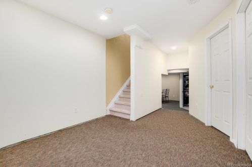 21984 Oxford Pl, Denver CO 80014-5137 exterior