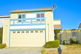 1071 Howe Cir, Salinas, CA 93907-1912