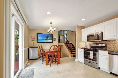 554 Emerson Cir, Lemont IL  60440-2675 exterior