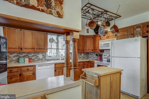36 Academy Dr, Ephrata PA  17522-1321 exterior