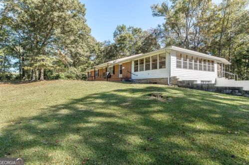 323 Dunbar Rd, Warner Robins, GA 31093-1220