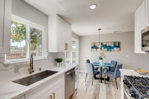 24 Palomar St, Chula Vista CA  91911-3533 exterior