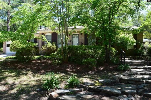 7 Elm Ct, Lexington, SC 29072-3319