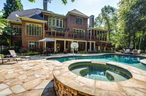 2117 Rocky Falls Ct, Kennesaw, GA 30152-8013