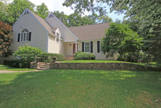 48 Marvin Ridge Pl, Wilton, CT 06897-2837