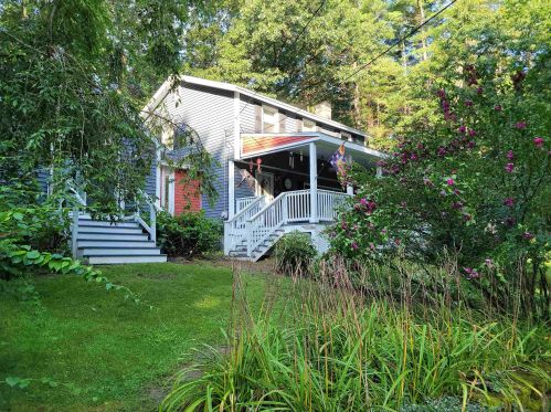 23 Jason Dr, Stratham, NH 03885-2114