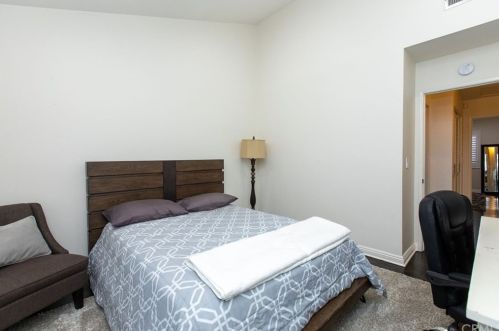 9439 Friendly Woods Ln, Whittier CA 90605-1657 exterior