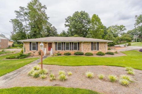 501 Wildwood Ter, Marietta, GA 30060-6238