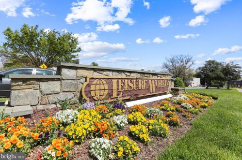 14805 Pennfield Cir, Silver Spring MD 20906-1585 exterior