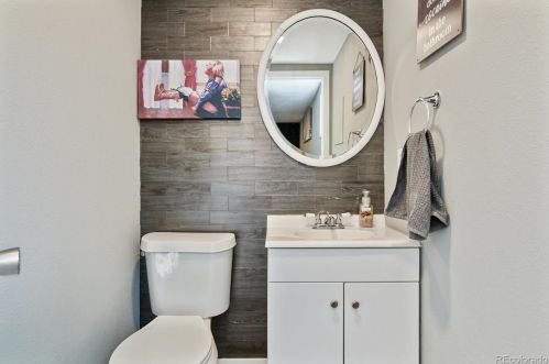 2444 Elkhart St, Denver CO  80014-2514 exterior