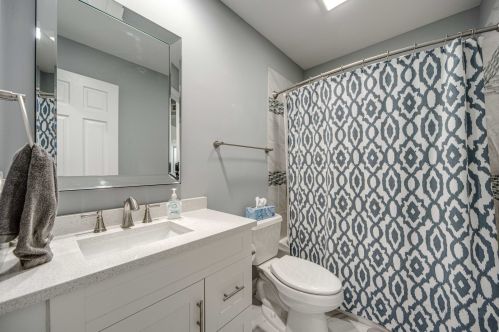 1603 Elm St, Spring Grove IL  60081-8002 exterior