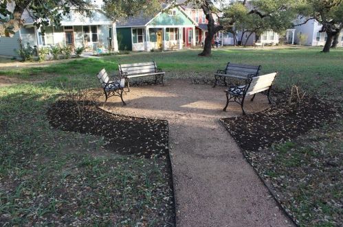 423 Wetzel, Uhland TX  78640 exterior