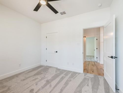 1821 Sylvania Ave, Fort Worth TX  76111-2740 exterior