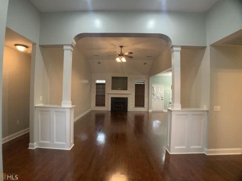 231 Surrey Ln, Statesboro, GA 30458-9199