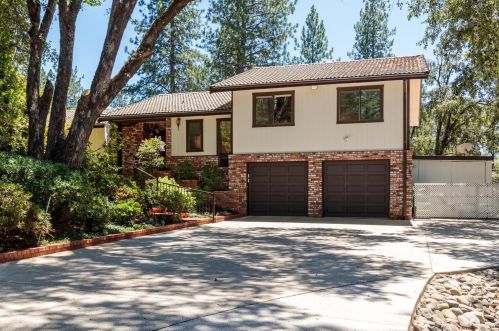 11639 Cathy Dr, Grass Valley, CA 95949-6559