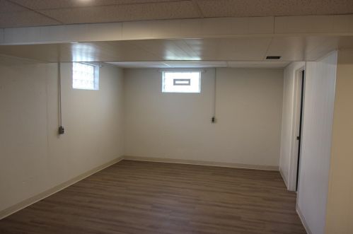 3888 Eddystone Dr, Cincinnati OH  45251-1958 exterior