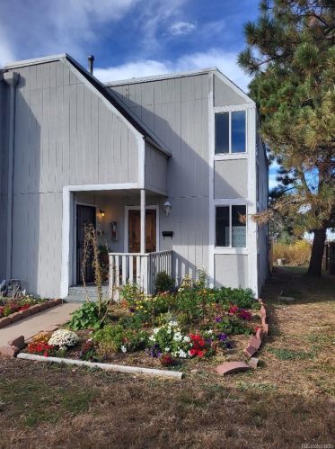 12046 25th Ave, Denver, CO 80010-1622