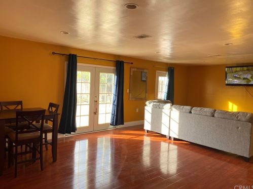 1212 Juanita Ave, Glendora, CA 91740-6107