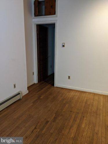 2105 Lombard St, Philadelphia PA  19146-1216 exterior