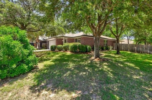 4300 Columbine Dr, Austin TX  78727-2609 exterior