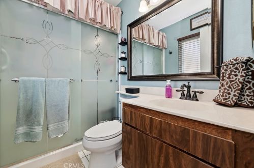 10331 Palmento Dr, Riverside CA  92505-1550 exterior