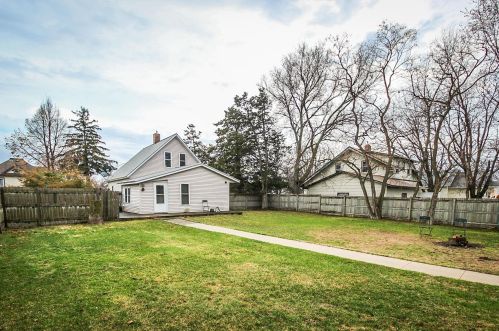 408 Wendell St, Paynesville, MN 56362-1250