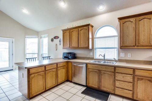 9613 Minton Dr, Fort Worth TX  76108-3888 exterior