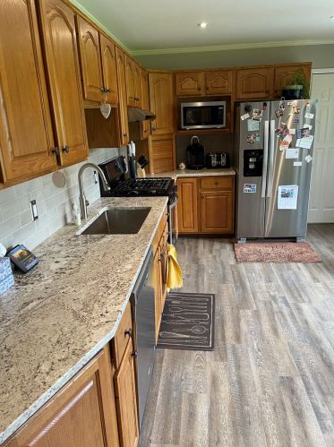 7317 Northwood Dr, Bull Valley, IL 60097-9281