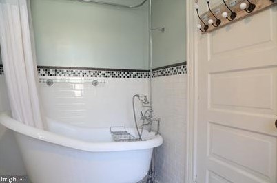 611 Lemon St, Lancaster PA  17603-3324 exterior