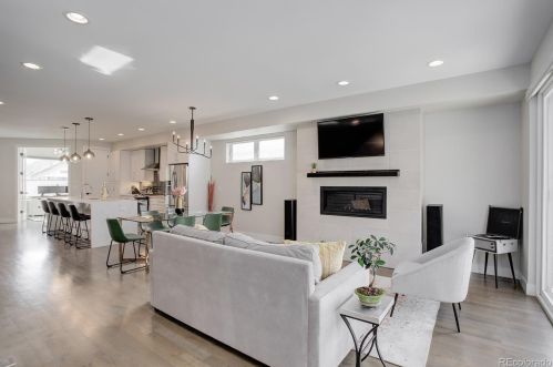 2755 Acoma St, Englewood CO  80110-1503 exterior