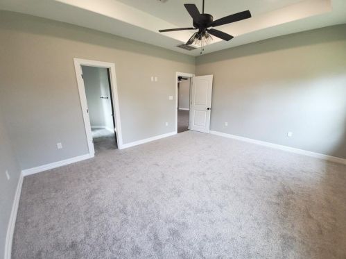 233 Shannon St, Angleton TX 77515 exterior