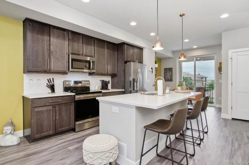 6749 Tempe Ct, Aurora CO  80016-2778 exterior