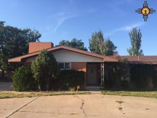 718 Luna Dr, Hobbs, NM 88240-4018
