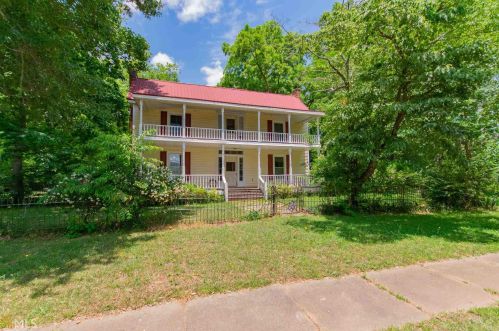 28 Oak St, Luthersville, GA 30251-1601