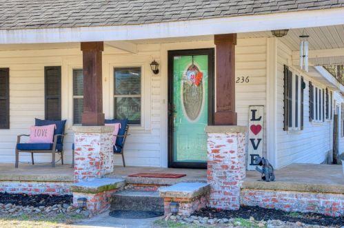 236 Grace Hurst Rd, Burnettown SC  29851-2009 exterior