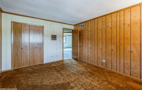 3 Swan Cir, Lemont IL  60440-1237 exterior