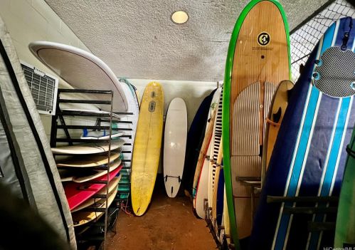 2440 Kuhio Ave, Honolulu HI  96815-3347 exterior