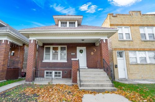 5204 Albany Ave, Chicago, IL 60632-2110