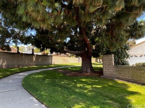 14852 Doheny Cir, Irvine, CA 92604-2303