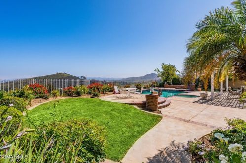 5050 Jacobs Ct, Calabasas, CA 91377-4716