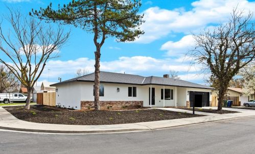 400 Shannon Dr, Modesto, CA 95354-1938